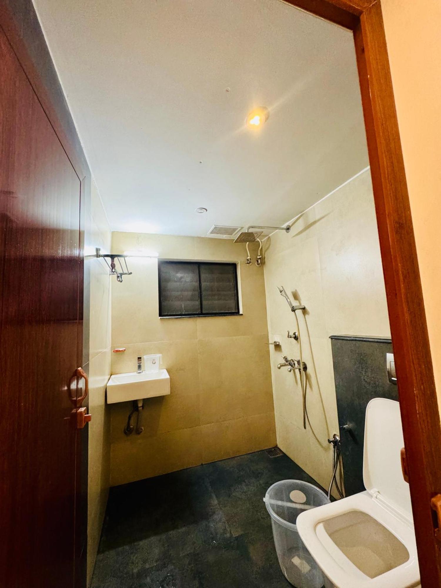 Harmony Nest, Akkulam Villa Thiruvananthapuram Exterior foto